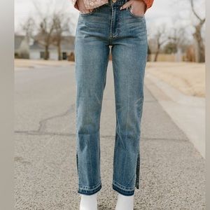 Dear John Jodi Straight Hi-Rise Split Hem Jeans.  Size 29.  NWOT.
